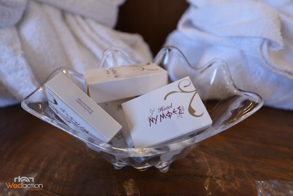 Nymfes Hotel กาโต ลูตรากี ห้อง รูปภาพ