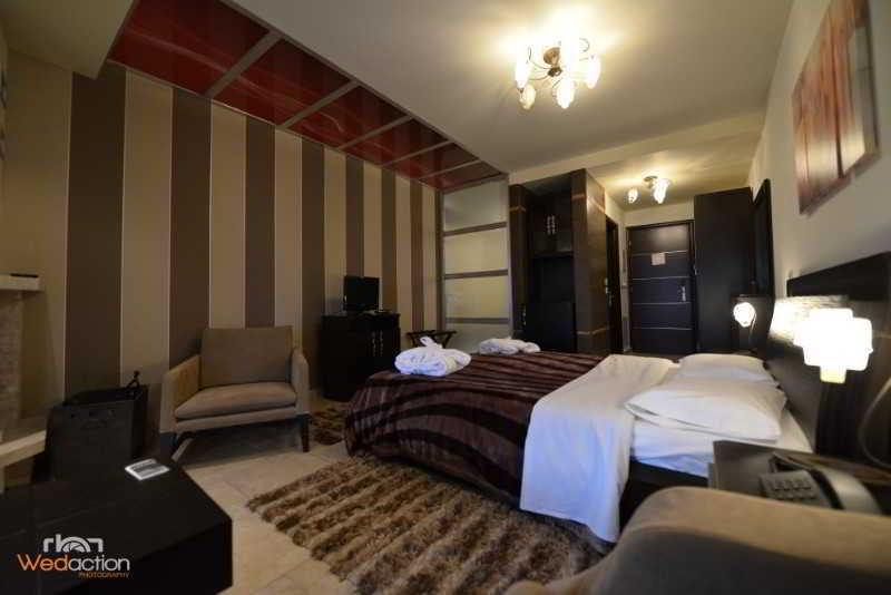 Nymfes Hotel กาโต ลูตรากี ภายนอก รูปภาพ