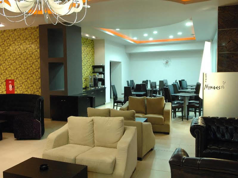 Nymfes Hotel กาโต ลูตรากี ภายนอก รูปภาพ